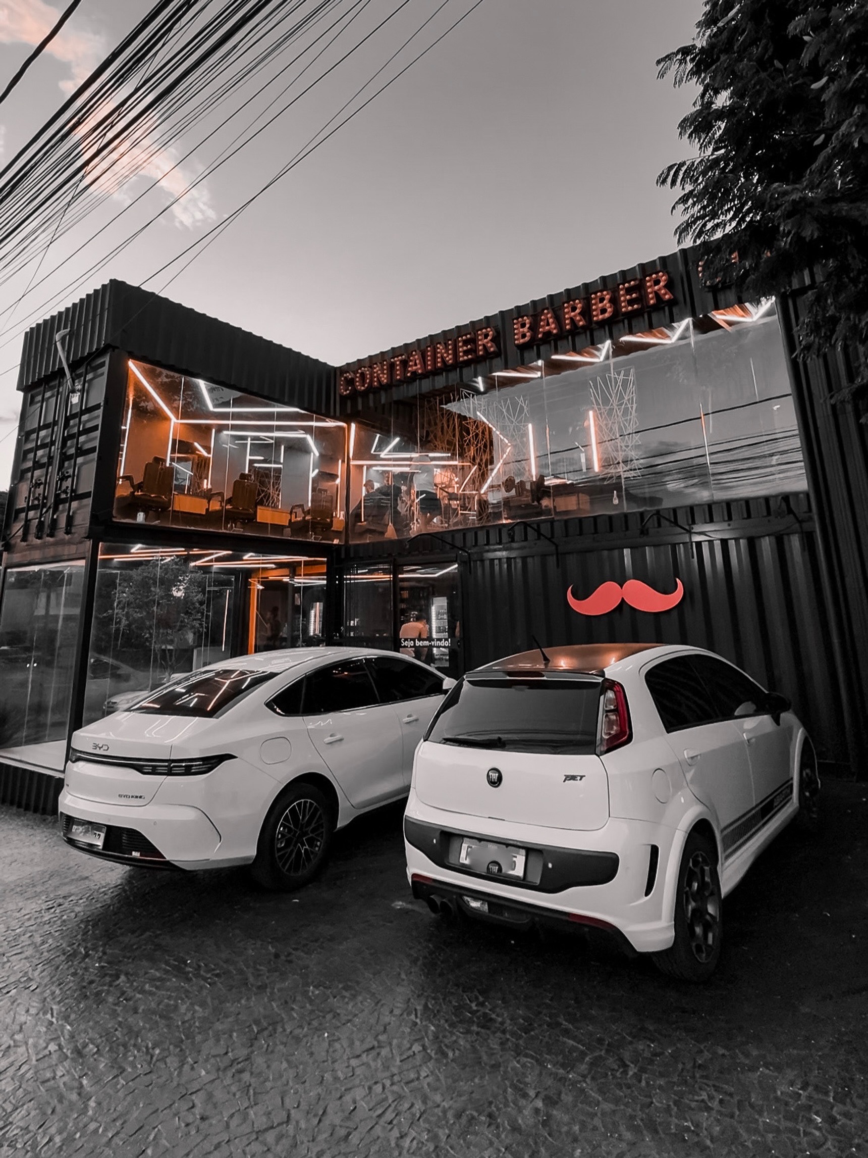 Fachada Container Barber